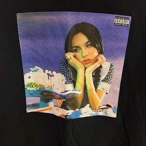 Olivia Rodrigo Official Sour Tour Shirt S